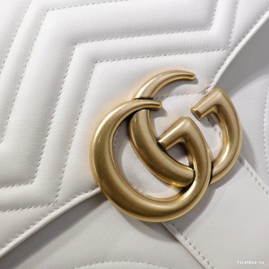 First bag ru bag top Gucci handle Marmont GG medium 0820